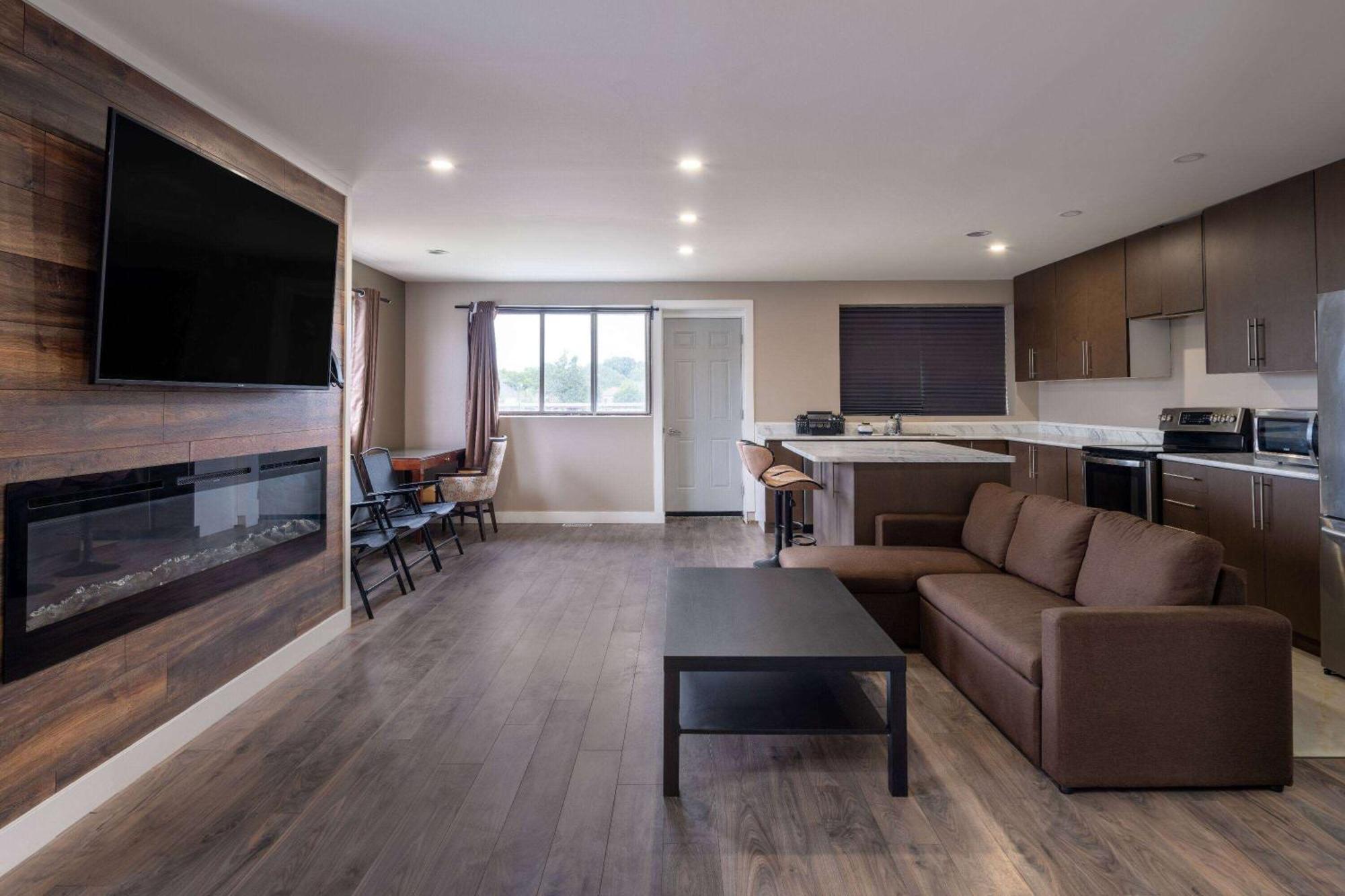 Super 8 By Wyndham Niagara Falls On Екстериор снимка