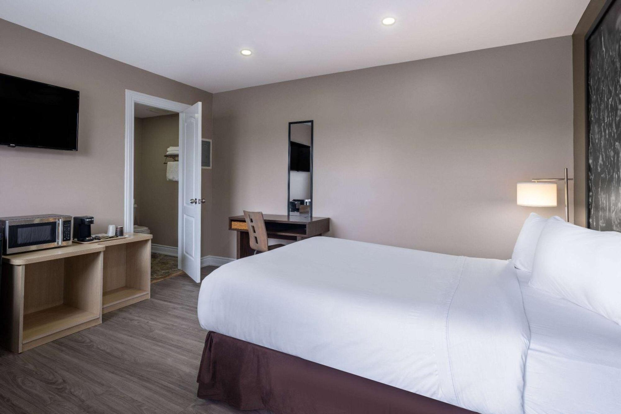 Super 8 By Wyndham Niagara Falls On Екстериор снимка