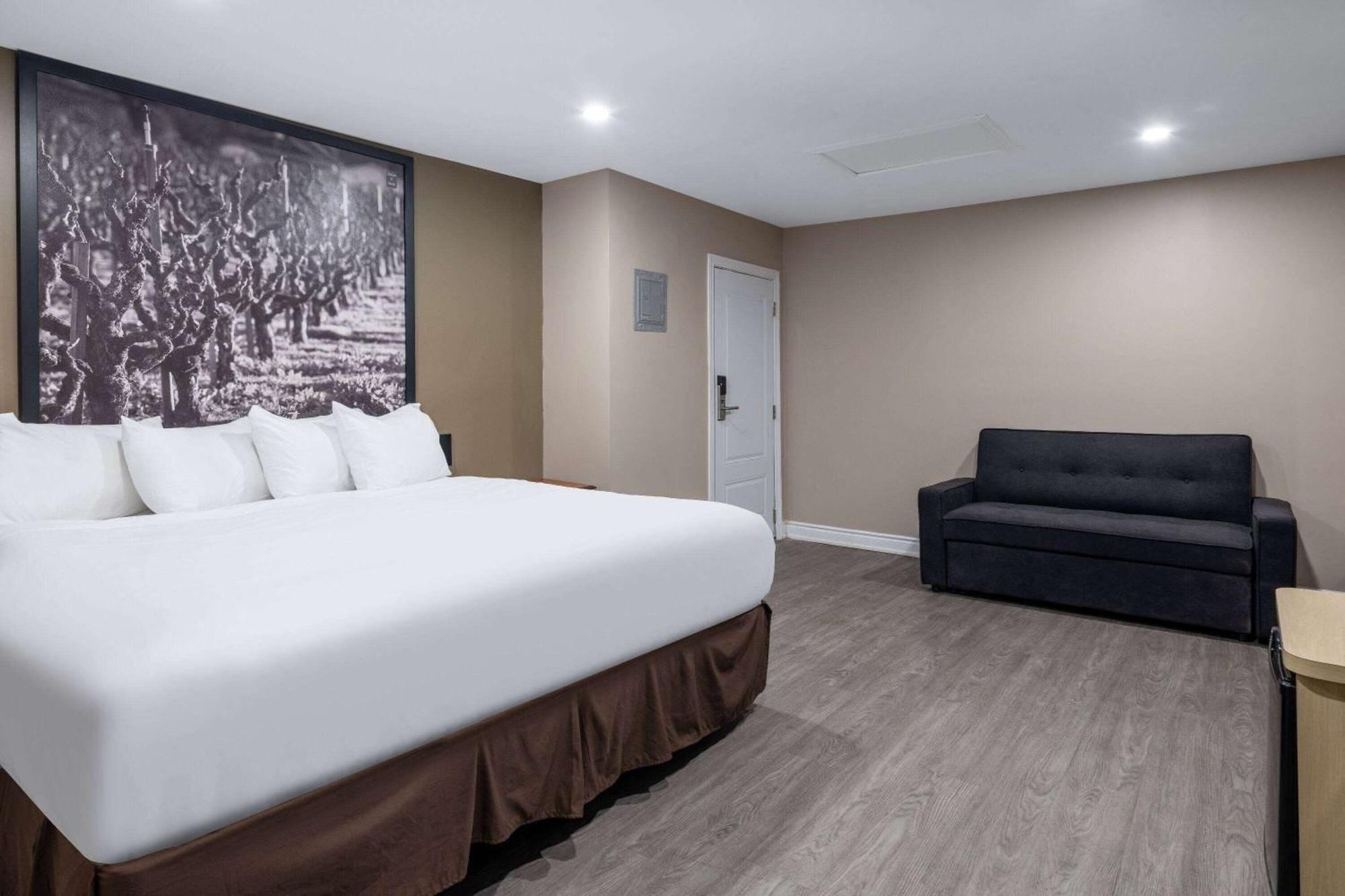 Super 8 By Wyndham Niagara Falls On Екстериор снимка
